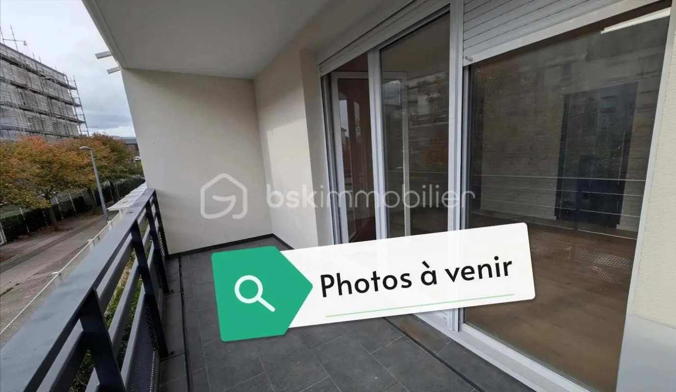 CRÉTEIL – QUARTIER DES SARRAZINS – APPARTEMENT 3 PIÈCES RÉNOVÉ AVEC BALCON ET PARKING SOUS SOL