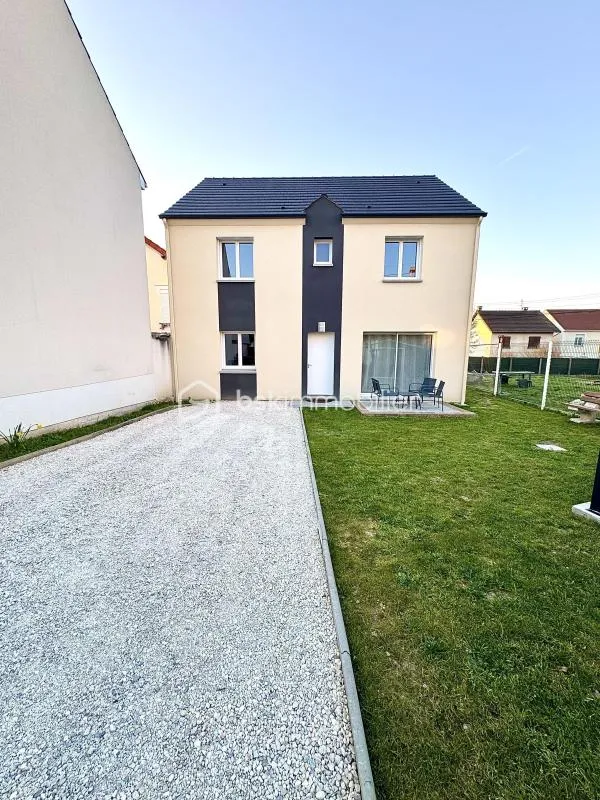 Secteur La Norville – Construction 2024 – 138 m² – 5 chambres dont 2 suites – DPE A