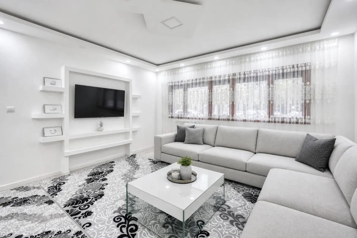 T4 familial 92 m² avec piscine - Marseille 13e