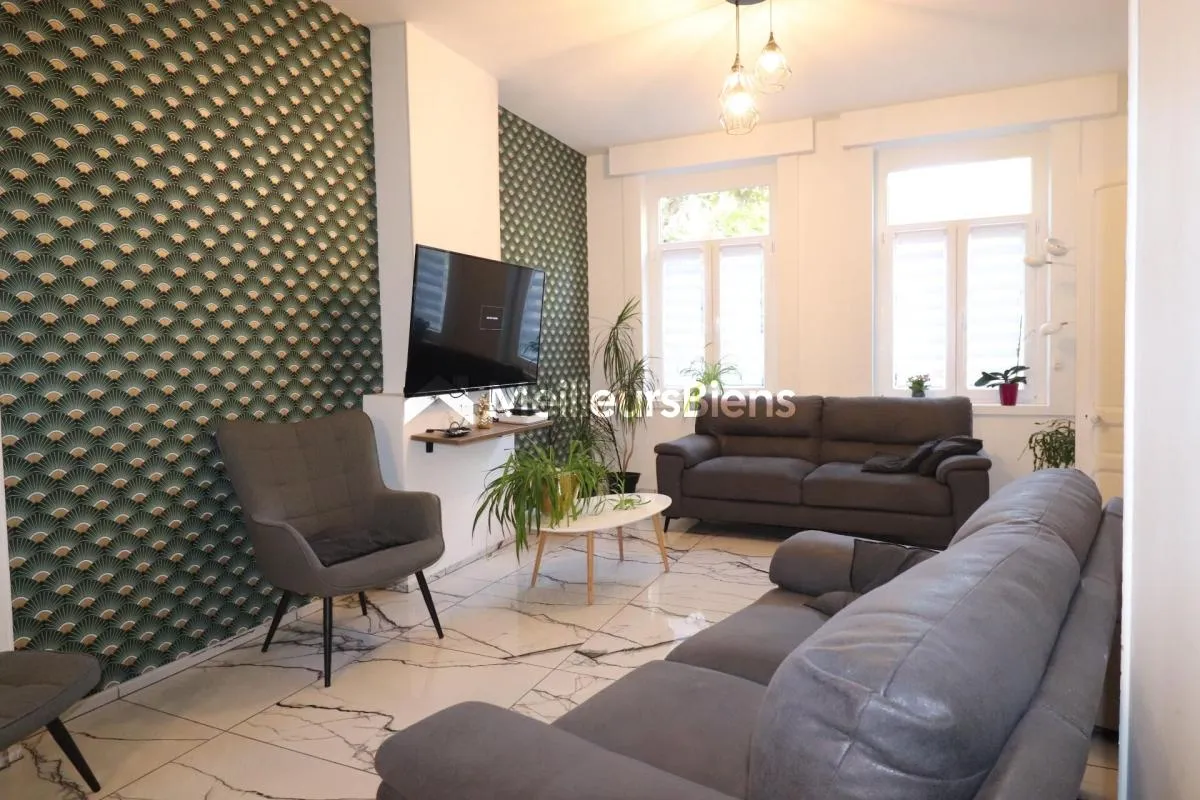 Maison rénovée 5 chambres 156m² avec jardin sans vis-à-vis