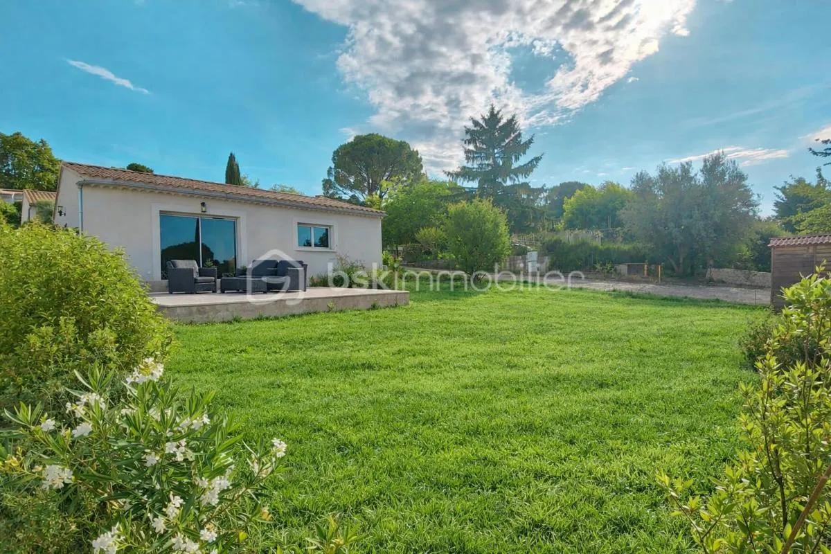 Plain-pied récent avec jardin – DPE A – Au calme à Visan