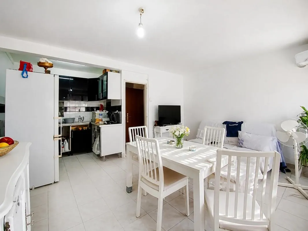 Appartement de 3 pièces de 53 m² à Marseille