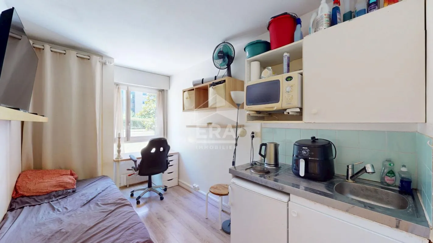 Studio 11.5 m2 - CHARLES-MICHELS