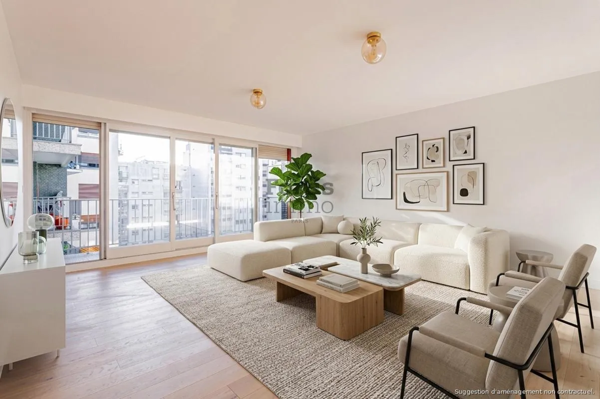 PARIS 15 - APPARTEMENT AVEC GRAND BALCON - 67 M²