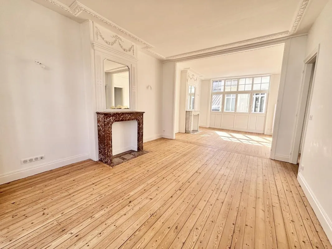 Très bel appartement T3 Hyper centre LILLE