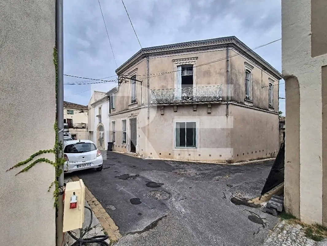À VENDRE – Ensemble immobilier composé de deux maisons à Saint-Christol
