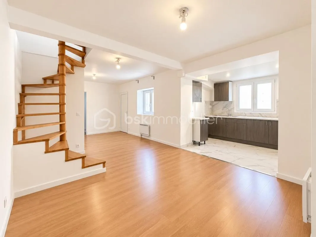 À SAISIR À CORBEIL-ESSONNES – SUPERBE F3 EN DUPLEX DE 70 M² À SEULEMENT 127 000 € !