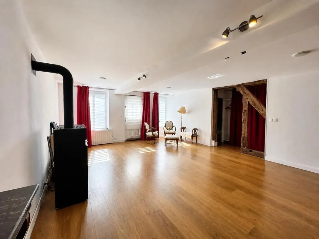 Maison familiale de 230 m² avec 5 chambres, grenier amménagé