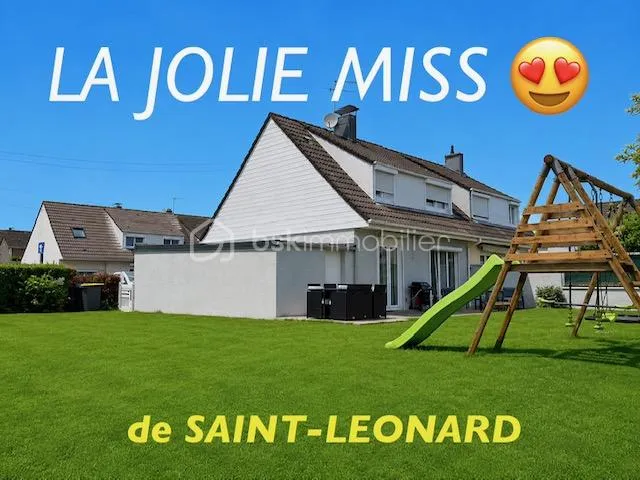 CETTE JOLIE MISS DE SAINT-LEONARD DOMINE LE PODIUM