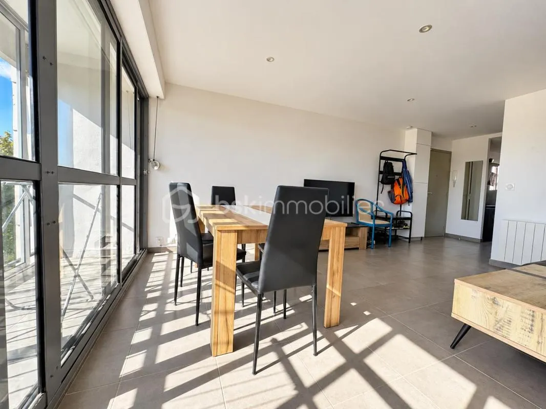 Vannes – Ménimur | T5 de 103 m² au dernier étage – Colocation entièrement louée