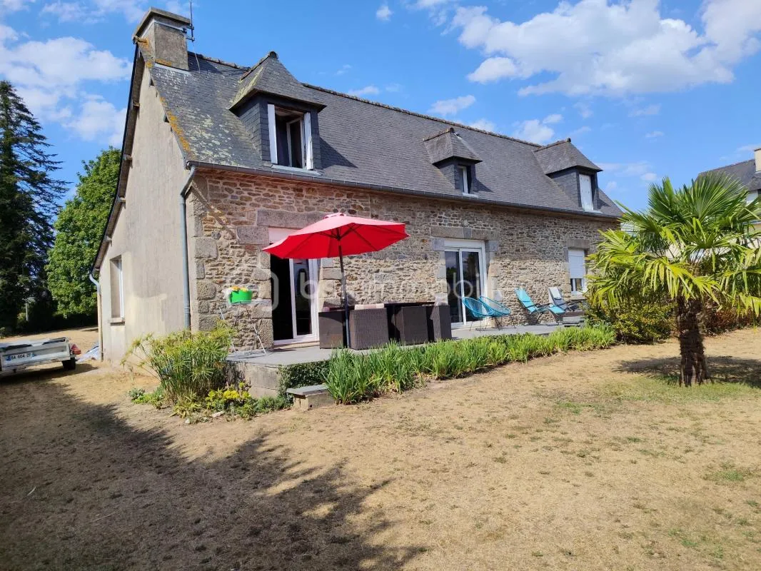 MENEAC LONGERE A VENDRE CENTRE VILLE