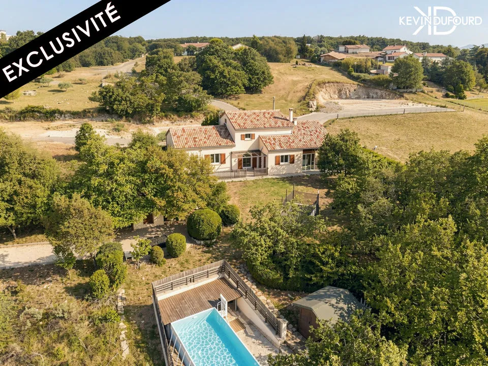 Maison de 150m² sur un terrain de 2200m² à LAVILLEDIEU