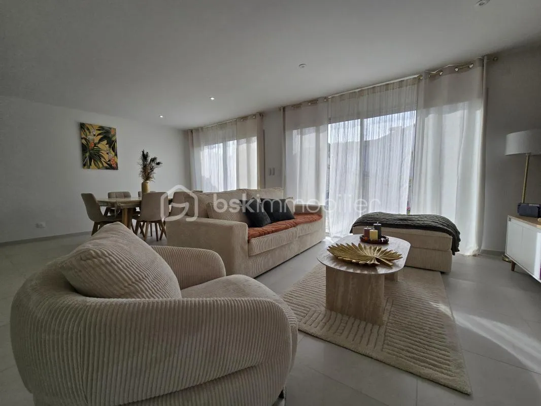 Maison neuve 2025 – 112 m² – 3 chambres – Niort Surimeau