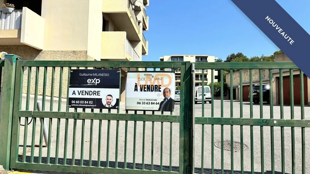 Croix Rouge - box de garage 18M2 dans résidence sécurisée