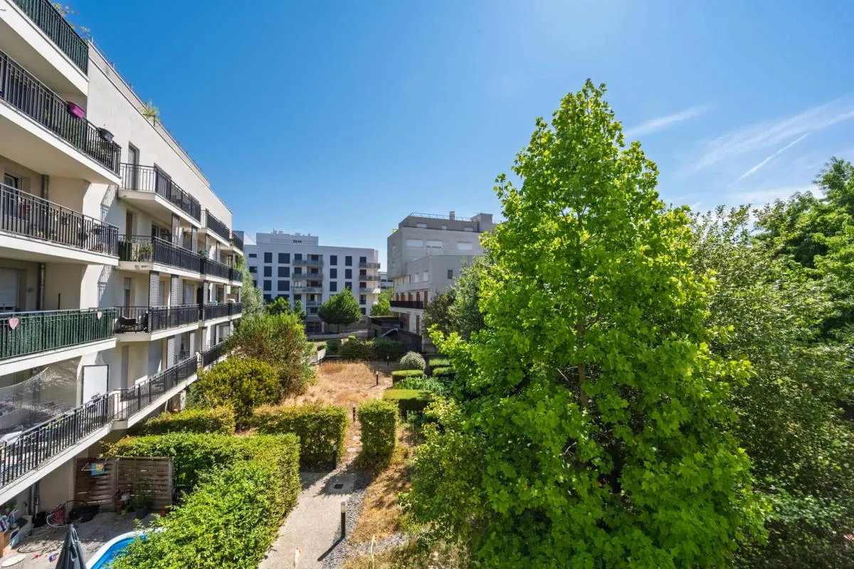 Appartement de 3 pièces de 67 m² à Antony