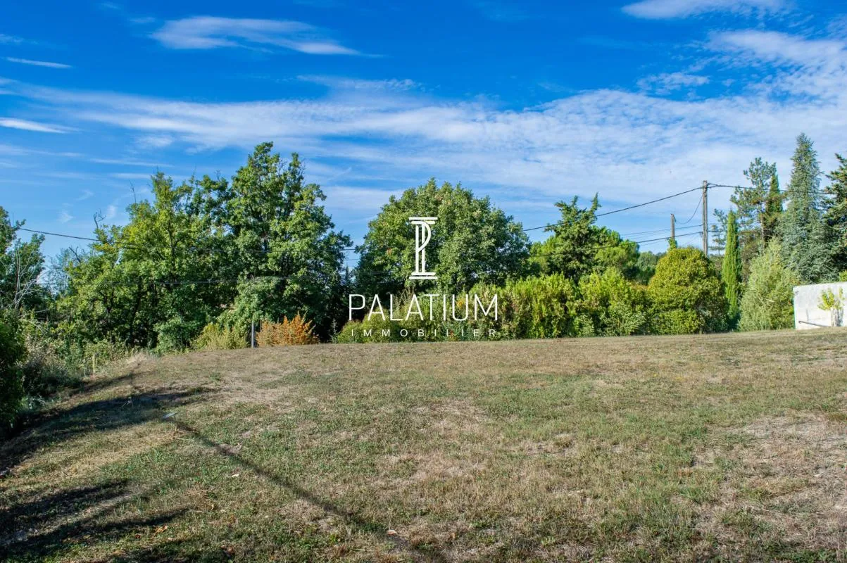 Terrain à bâtir de 600 m²