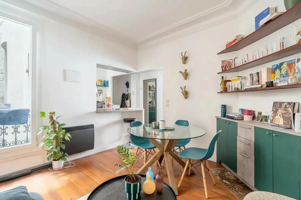 Appartement 3 pièces de 45 m² à Paris - 75020