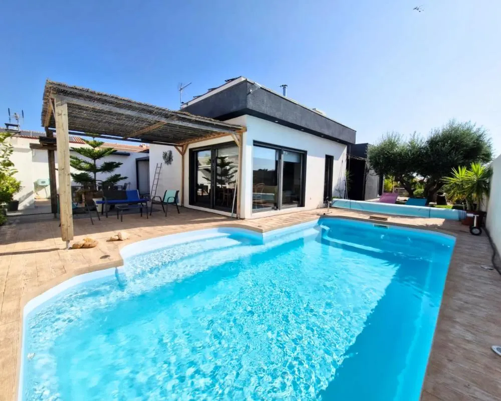 Belle villa contemporaine de 5 pièces de 136 m² à Perpignan Sud