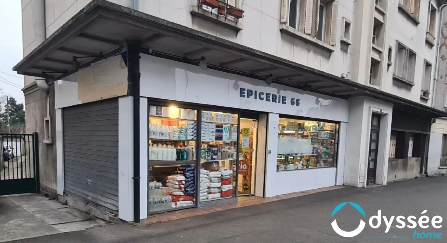 LOCAL COMMERCIAL AVEC SOUS-SOL + APPARTEMENT - EXCELLENT RENDE