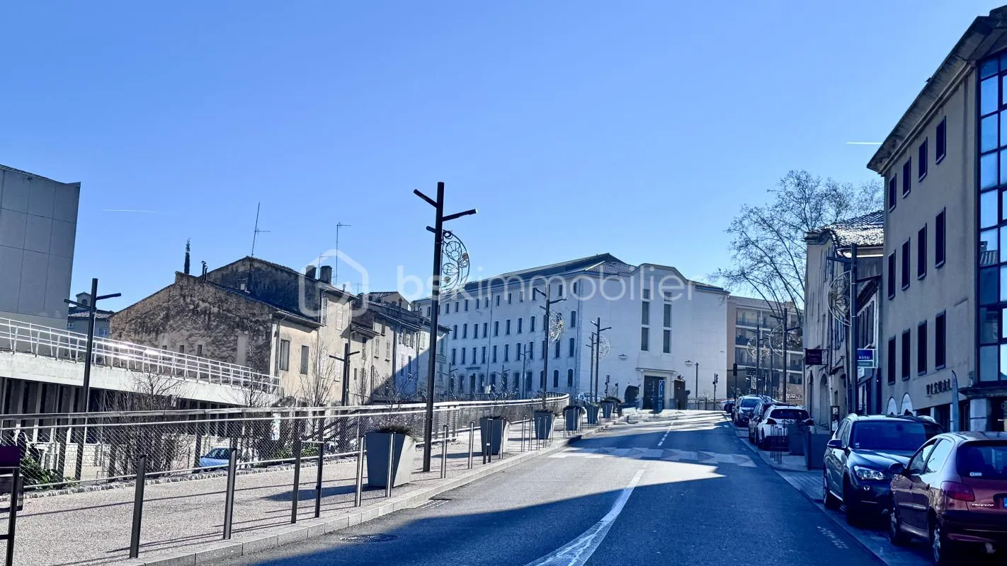 Achat Immeuble de rapport 208 m² – 4 logements loués + garage – Centre-ville Brignoles