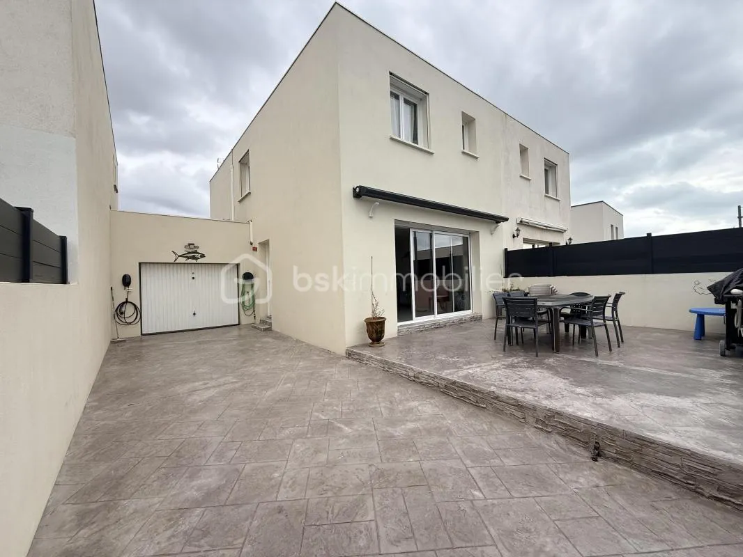 VILLA T4 3 FACES R+1 SUITE PARENTALE - GARAGE FRONTIGNAN
