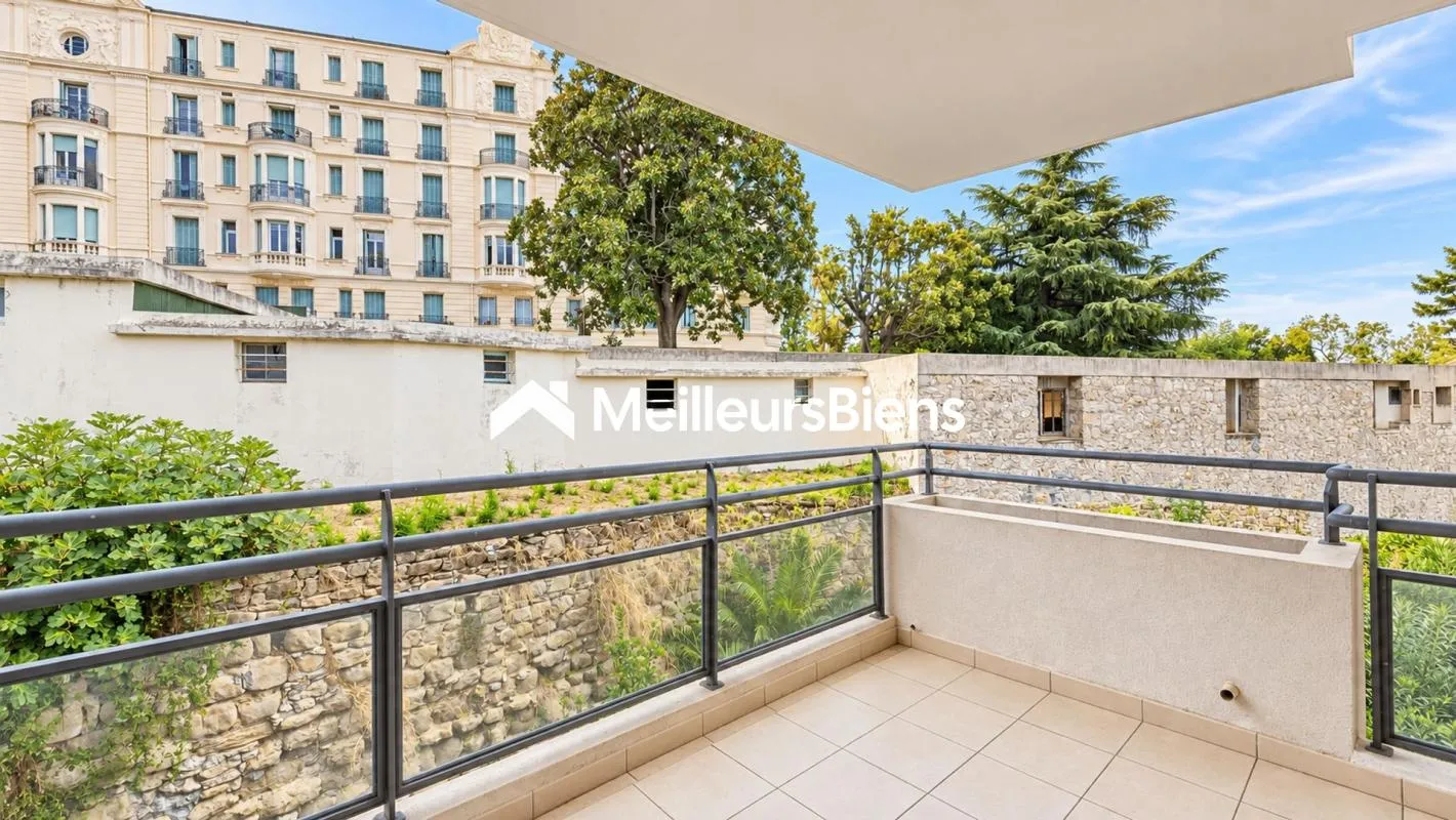 MENTON – MADONE / CARNOLÈS | 2 PIÈCES AVEC DEUX TERRASSES – PARKING EN SUS