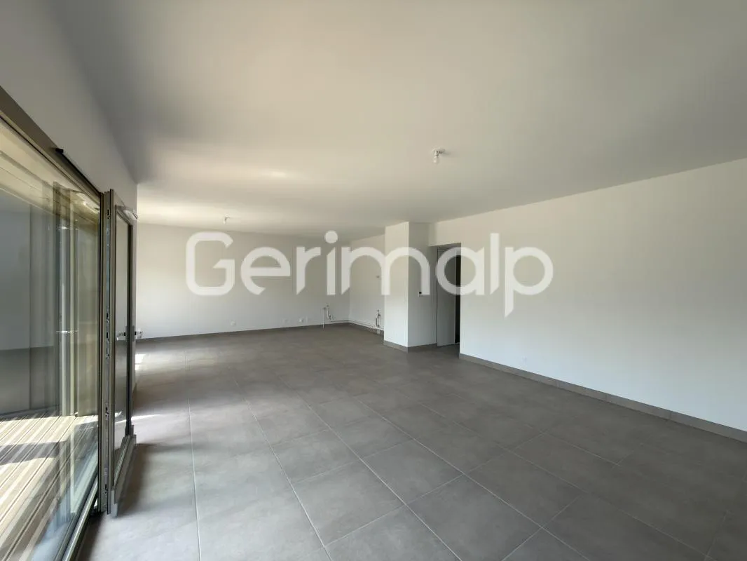 Vente - Appartement - 4 pièces - 113 m² - 850 000 € -