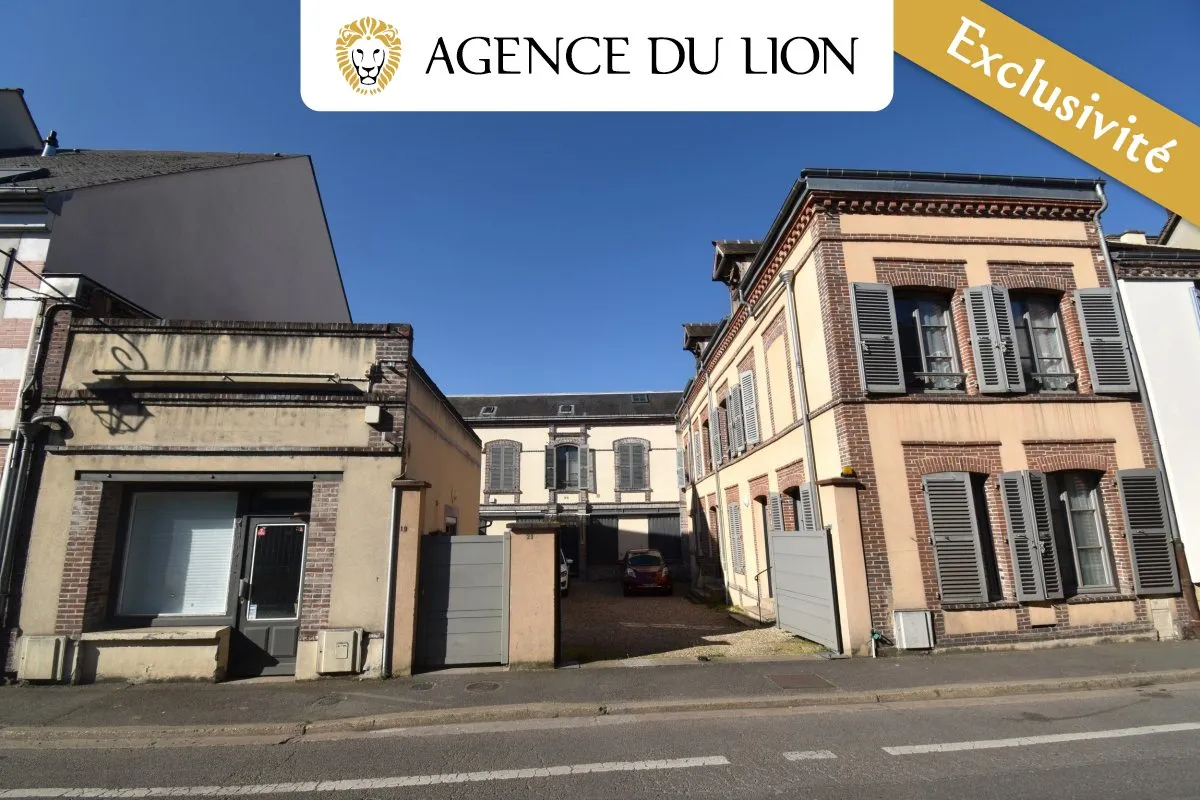 Immeuble de rapport 9 appartements 1 local commercial