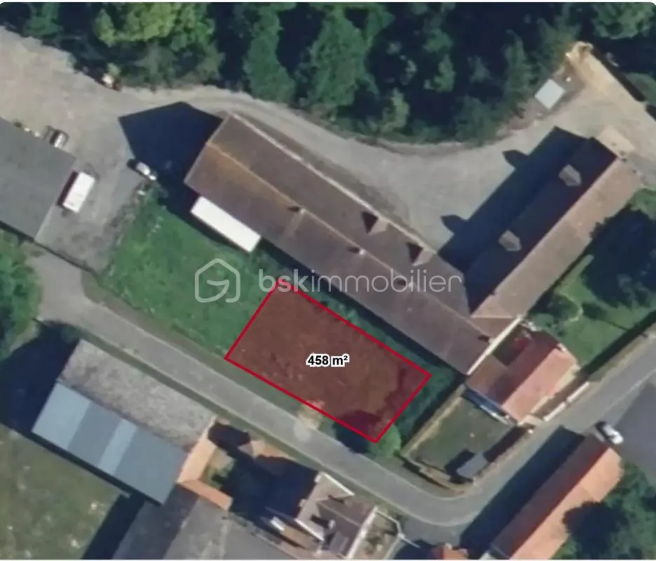 Terrain plat – 450 m² (ou 914 m² en un seul lot) – Non viabilisé – Libre de constructeur