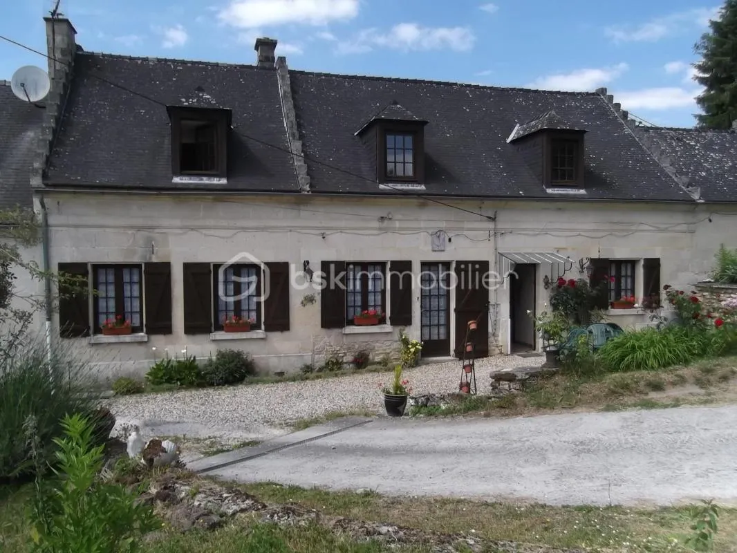 Maison en pierres de taille à Cuise-La-Motte (60350) - 133 m2 - 5 pièces - 3 chambres
