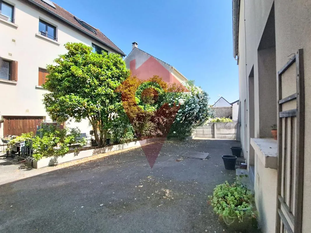 LEUVILLE-SUR-ORGE - Charmant 2 pièces de 46 m2 avec cave et