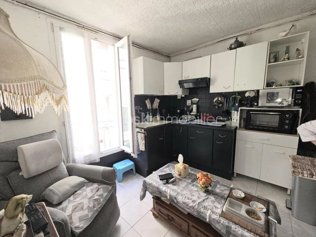 SÈTE – CŒUR DE VILLE – SECTEUR MÉDIATHÈQUE Appartement T2 vendu loué – Idéal investisseur