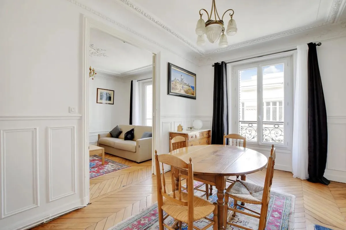 Paris X - APPARTEMENT de 60 m² au 4è étage avec ascenseur