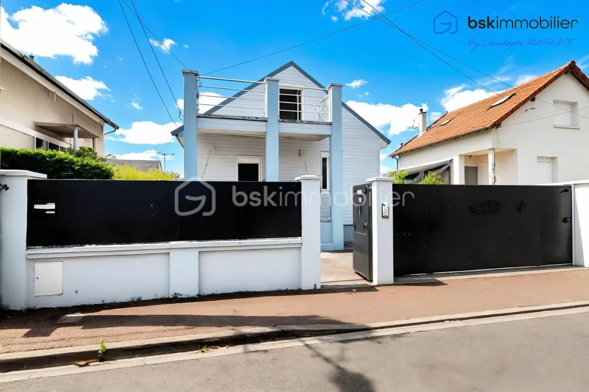 Ensemble Immobilier Unique – Maison Principale + Studio Indépendant