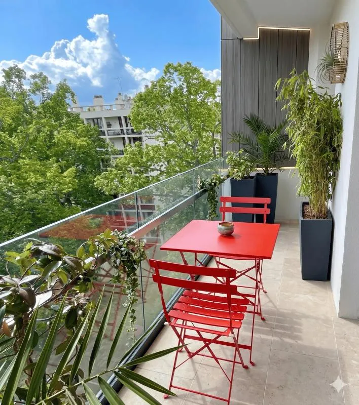2P + BALCON + PARKING + Proche Ligne 13