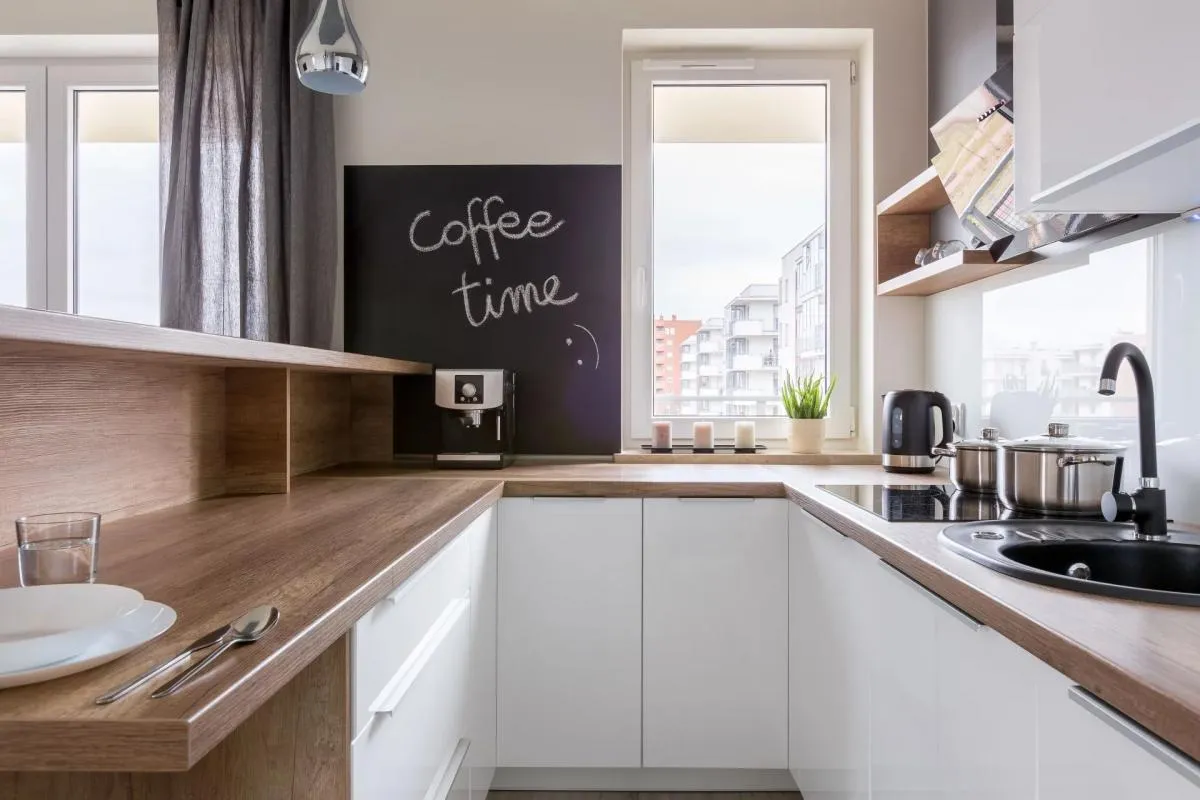 **RARE T5 avec Vaste Terrasse dans RESIDENCE LUXUEUSE à seulement 600 mètres de la gare d'Enghiens-les-bains**