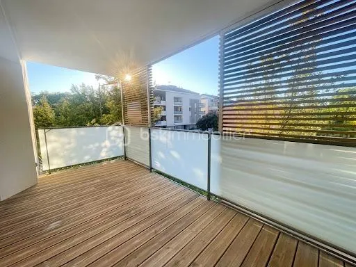 Appartement 2 pièces 48 m2 avec terrasse - Quartier de l'Ormeau
