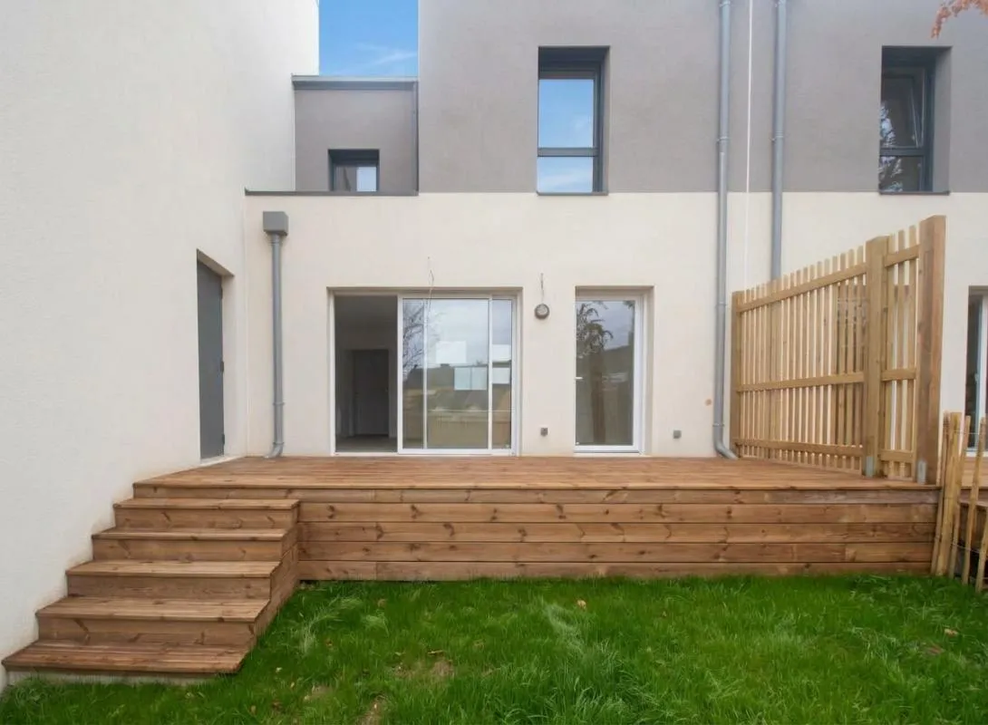 Quartier Les Justices - Maison 98.33 m2 - 3 chambres - Jardin & terrasse - 2 stationnements