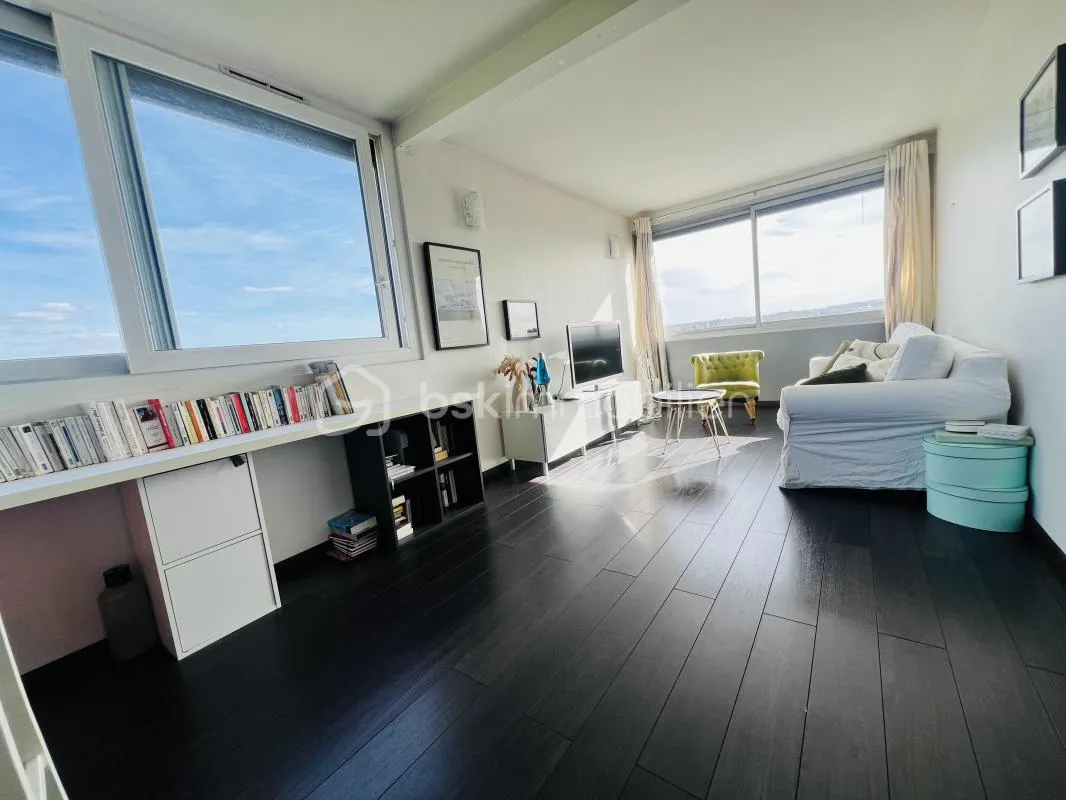 DUPLEX 5 PIÈCES 81m² / DERNIER ÉTAGE/FRESNES LIMITE ANTONY /RÉSIDENCE DE LA PEUPLERAIE