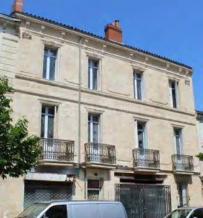 Local commercial de 62m2 à Bordeaux