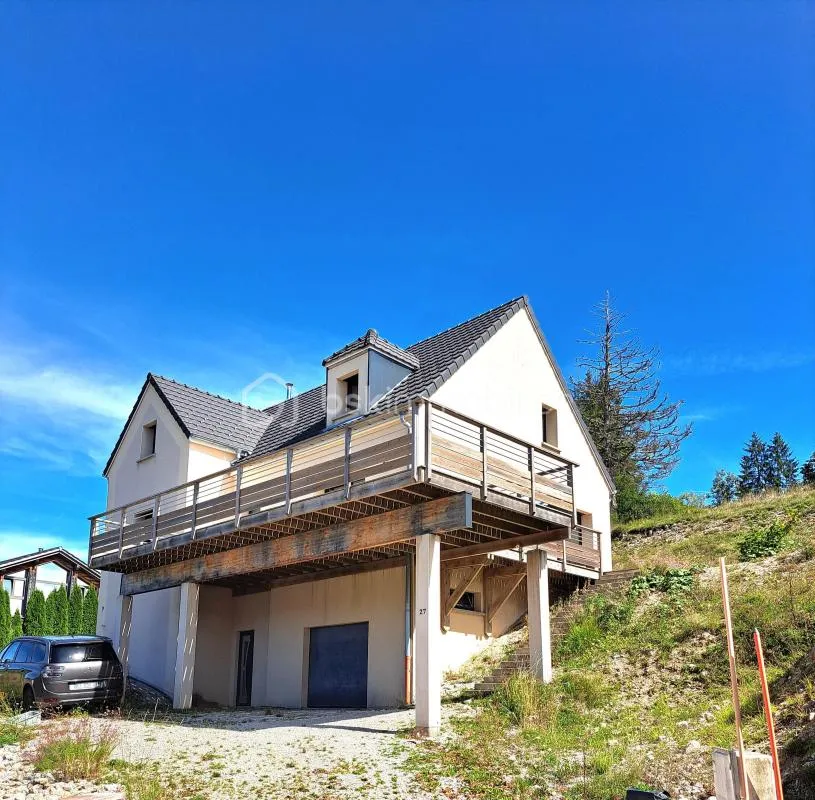 Maison récente de type 6 avec vue dégagée sur belle parcelle de 650 m² – Secteur de la Caronnée