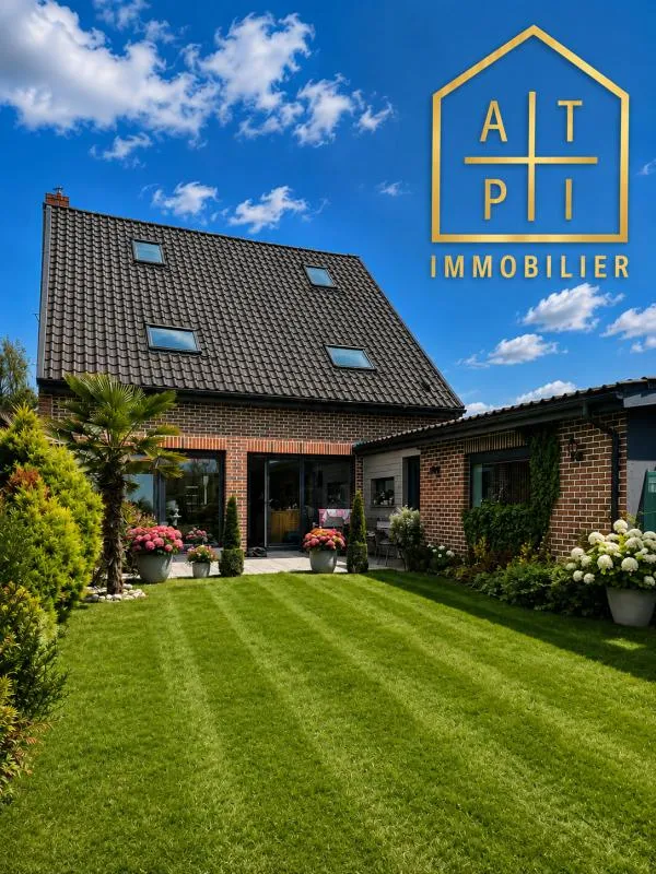 EXCLUSIVITÉ !! . INDIVIDUELLE 200M² HAB NIEPPE, SECTEUR RÉSIDENTIEL 545 000 € FAI .. 4 CHAMBRES . SPA. JARDIN.– GARAGE
