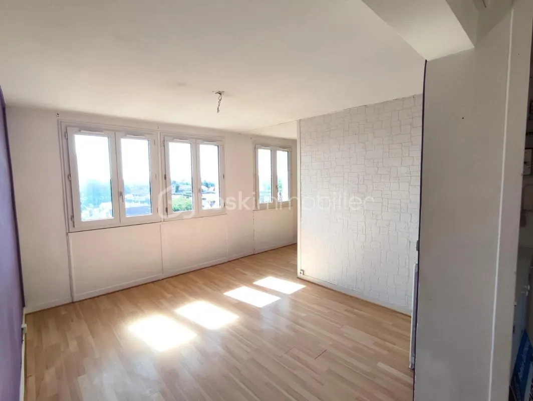 Appartement T2 (57,7 m²) - Beauvais, secteur Notre-Dame-du-Thil
