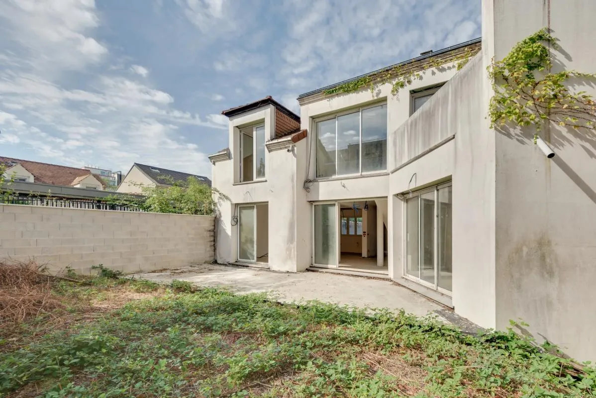 Maison moderne de 7 pièces proche Métro Villejuif Louis Aragon
