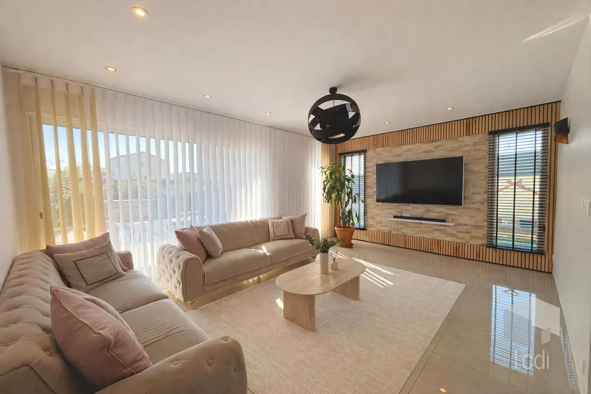 MONTELIMAR, maison de 140 m2, 4 chambres