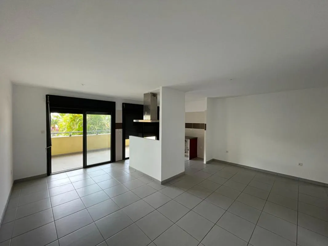 Appartement T3 - Ste Clotilde - La Bretagne