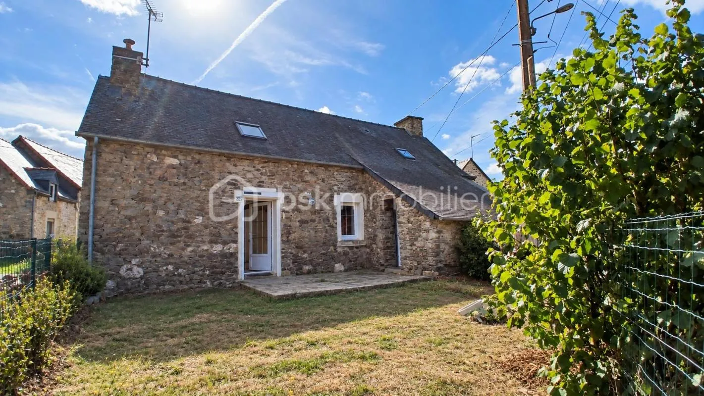 CRÉDIN – À PROXIMITÉ IMMÉDIATE DE ROHAN | Maison en pierre – 3 chambres