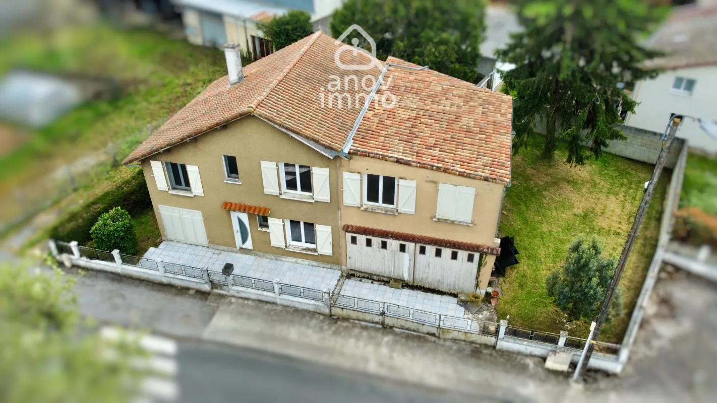 VALENCE EN POITOU (86700) - MAISON 149 M2 - TERRAIN 457 M2 -