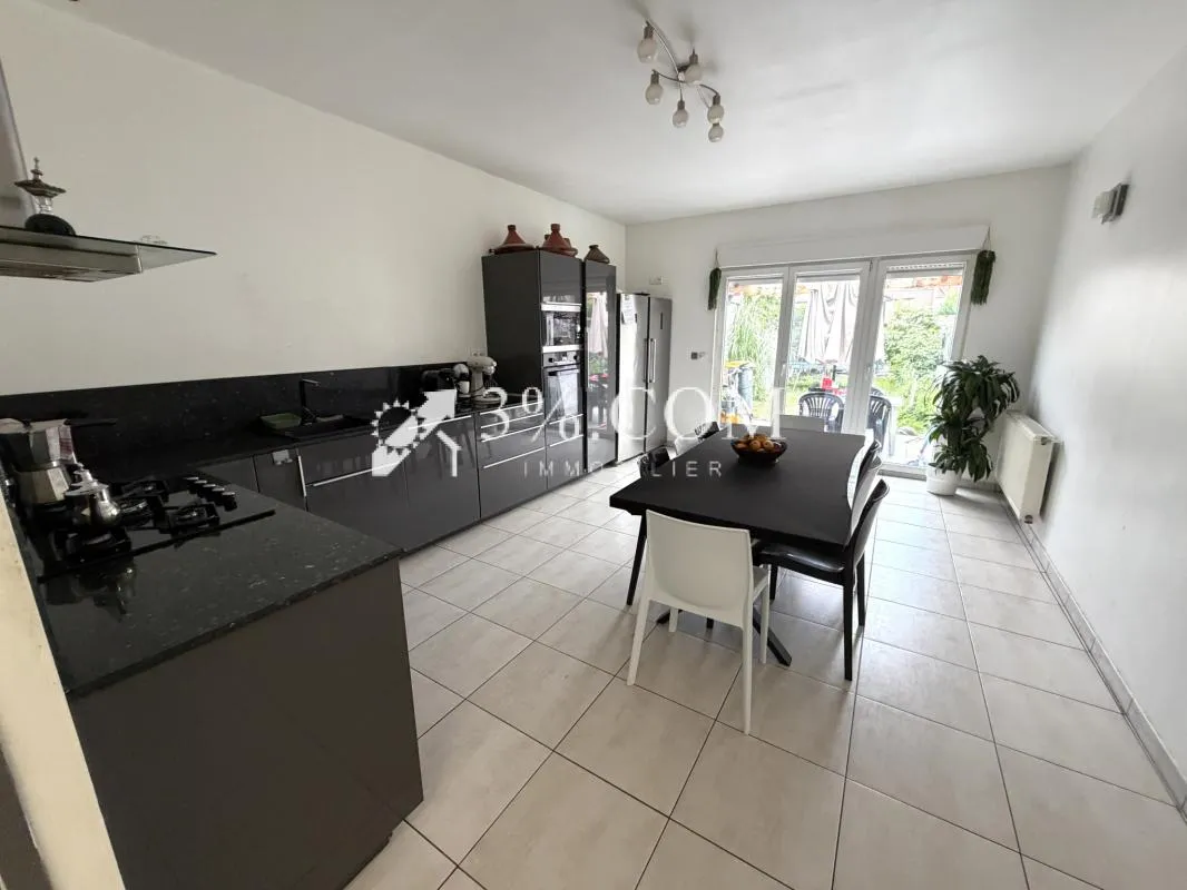 Maison de 103 m2 avec 3 Ch + 1 bureau et jardin