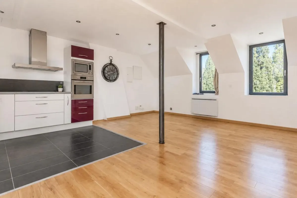 CORMEILLES-EN-PARISIS – DUPLEX – DERNIER ÉTAGE – RÉNOVÉ